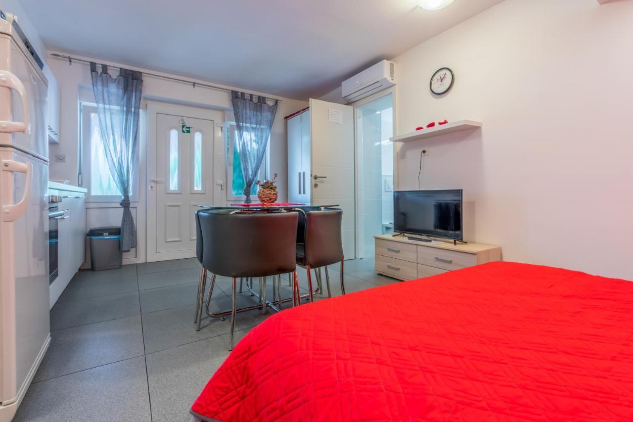 Studio Crikvenica 5478B Bagian luar foto